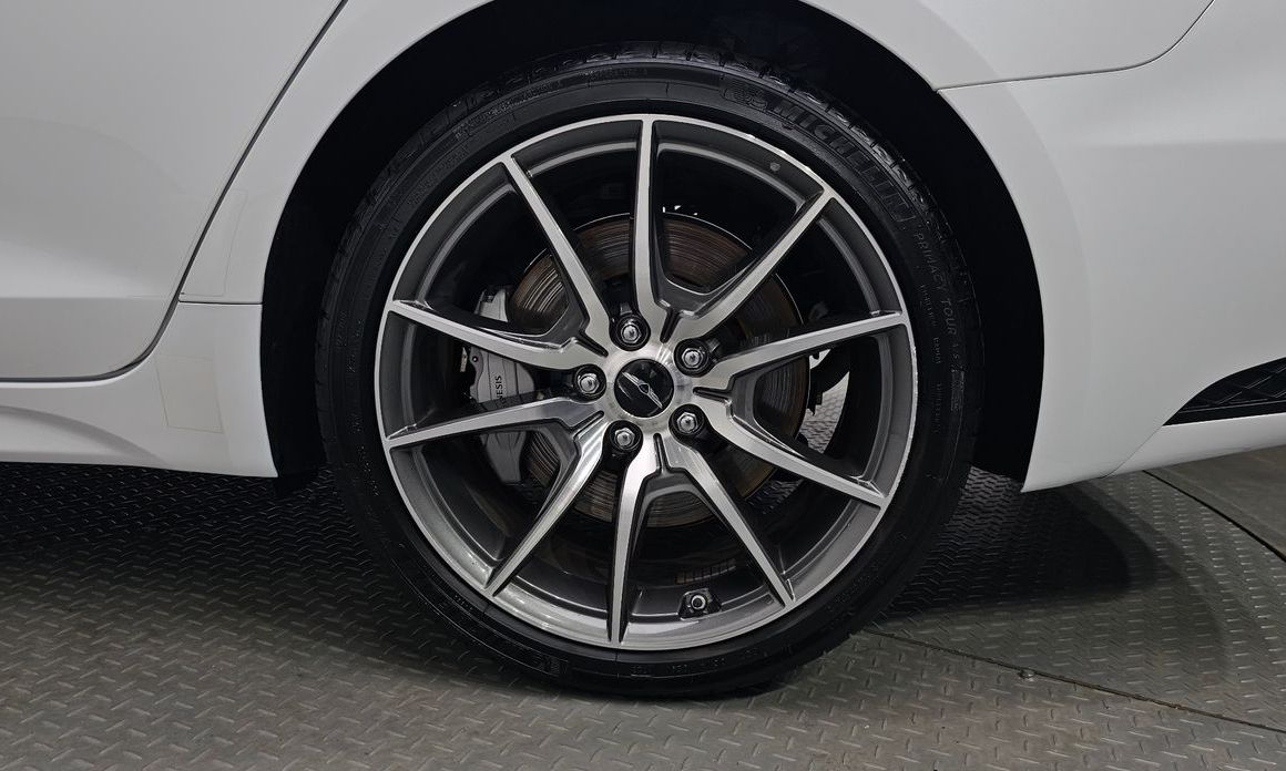 Genesis G70 2024