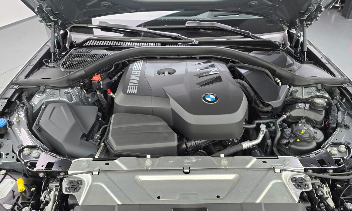 BMW 3-Series 2025
