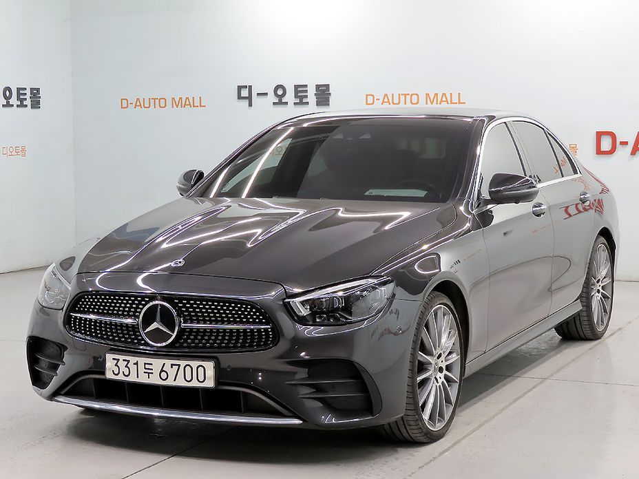 Mercedes-Benz E-Class 2021