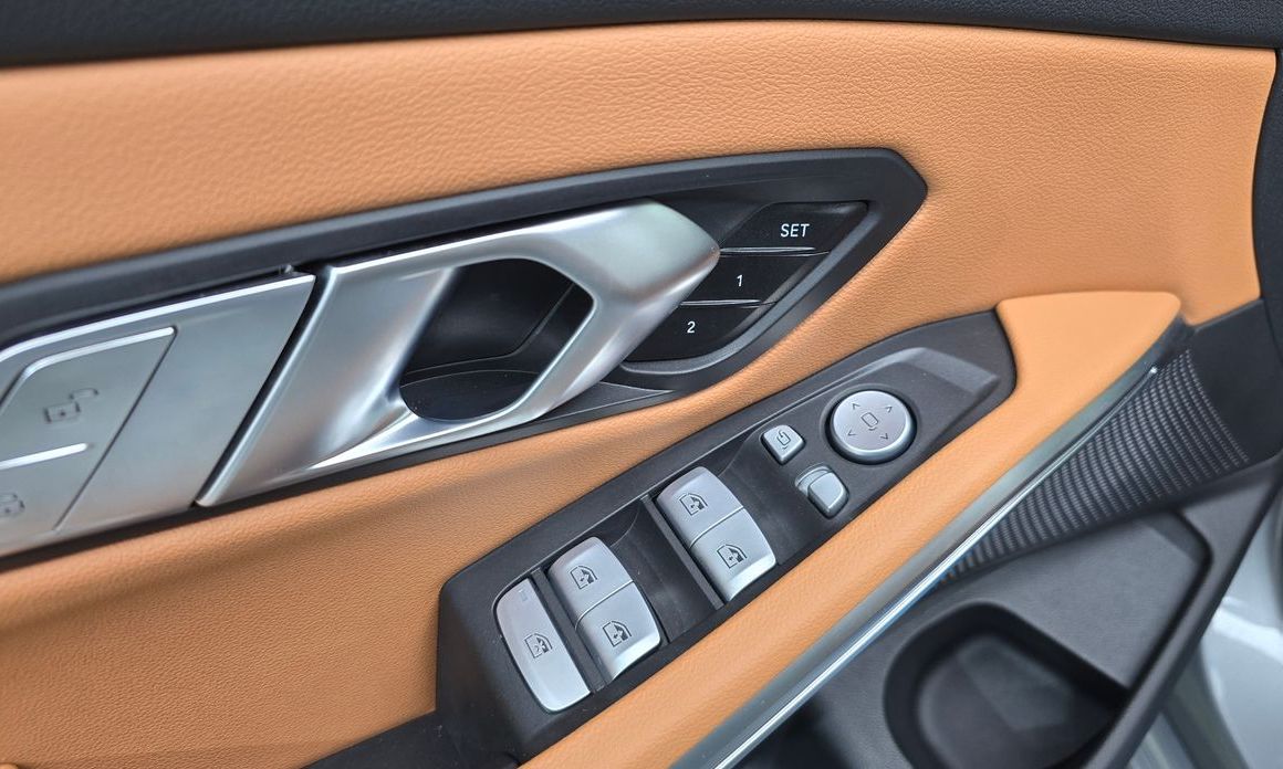 BMW 3-Series 2025