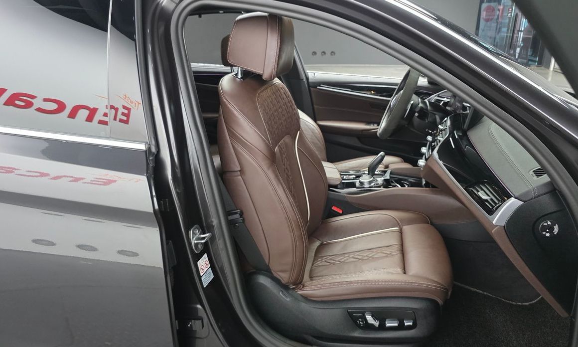 BMW 5-Series 2022