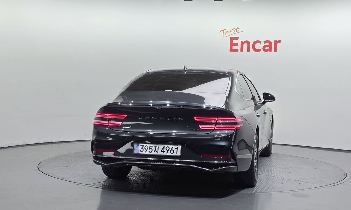Genesis G80 2025