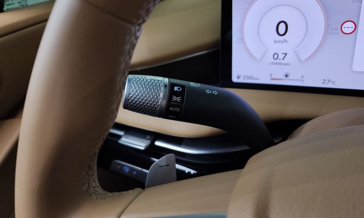 Genesis G80 2025