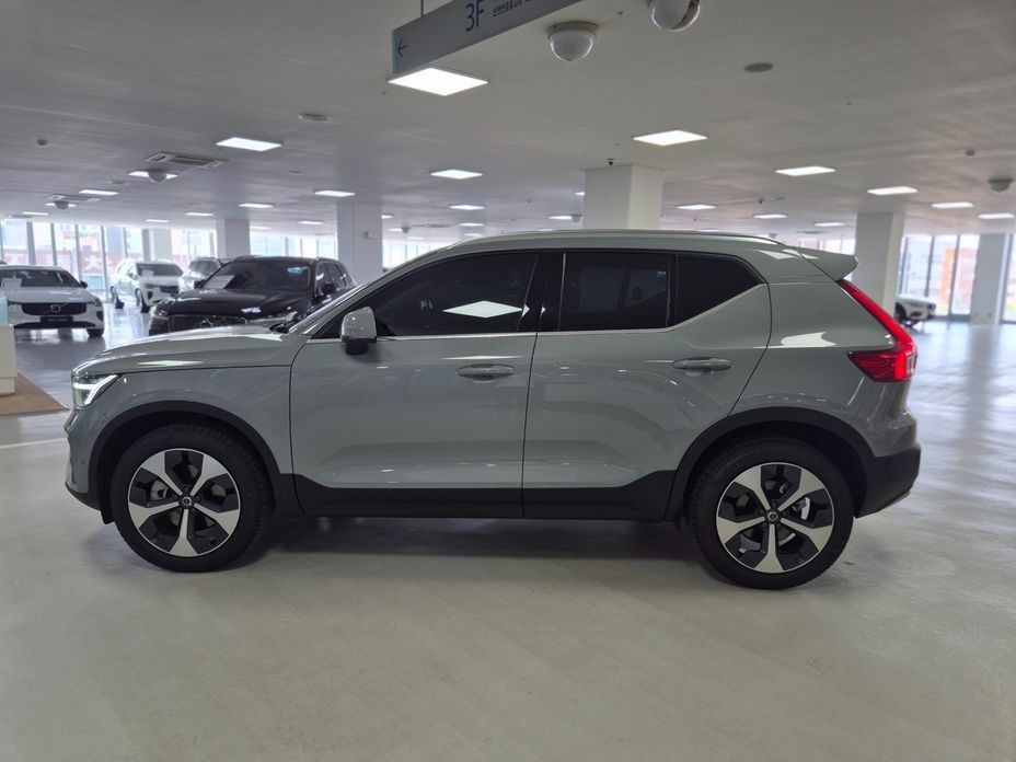 Volvo XC40 2026