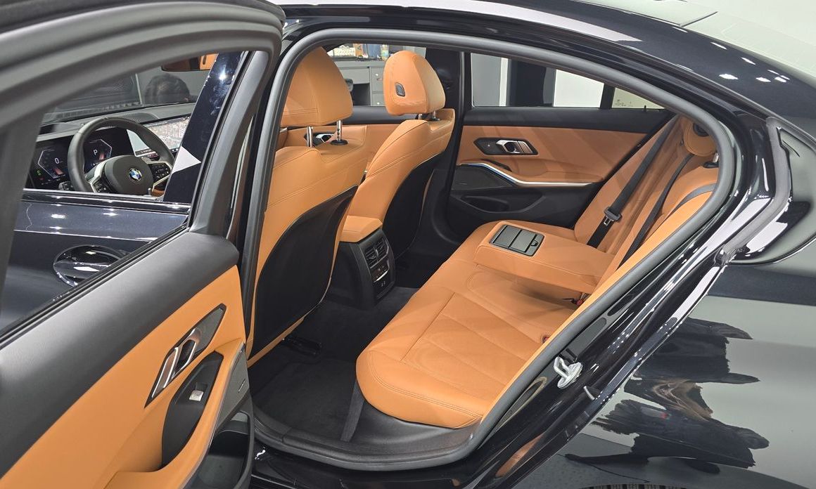 BMW 3-Series 2025