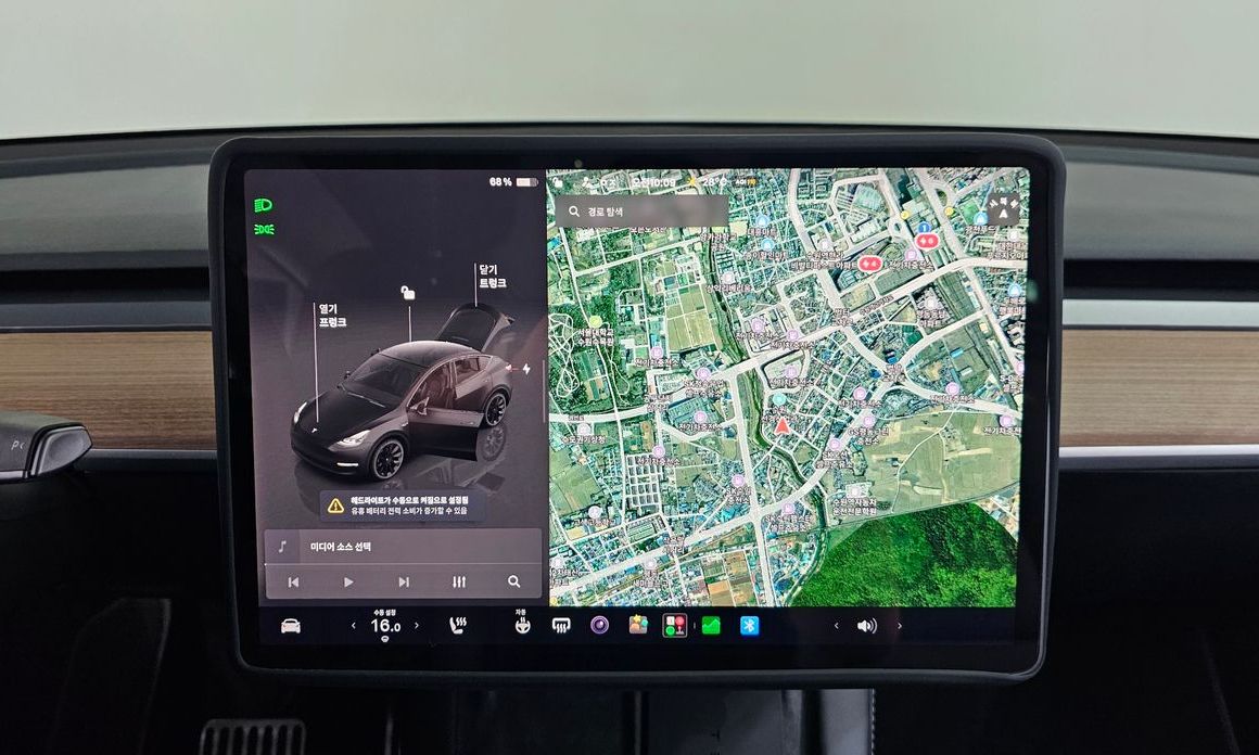 Tesla Model Y 2023