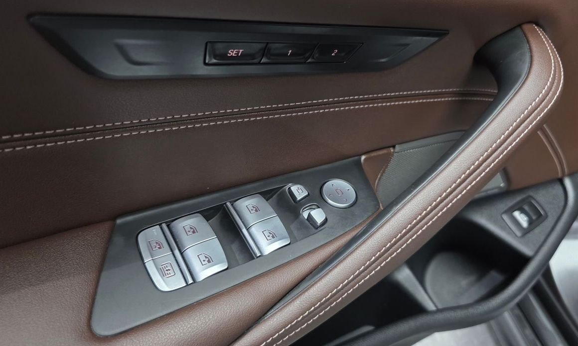 BMW 5-Series 2022