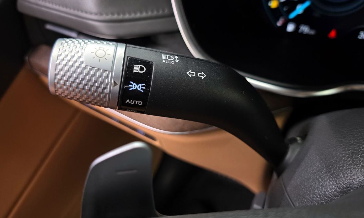 Genesis G80 2023