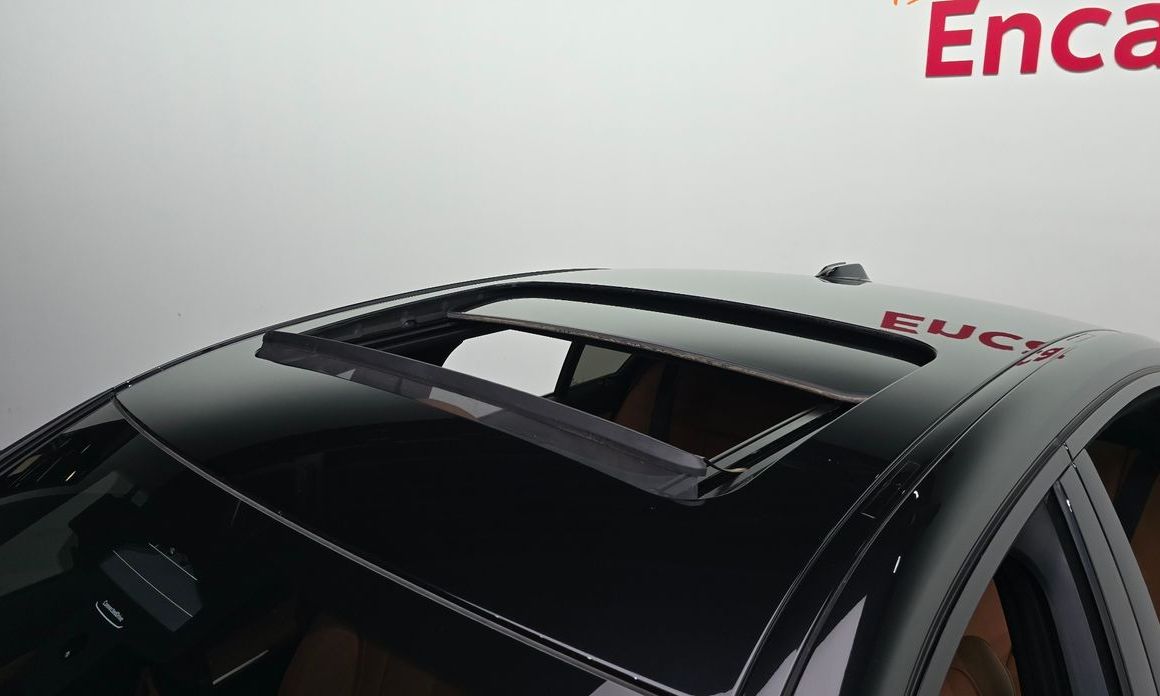BMW 3-Series 2025