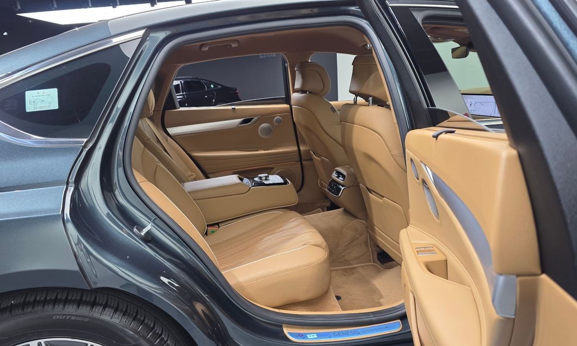 Genesis G80 2025