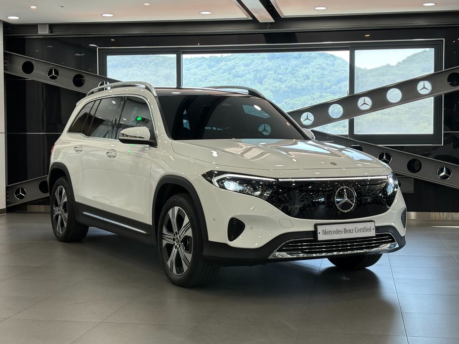 Mercedes-Benz EQB 2025