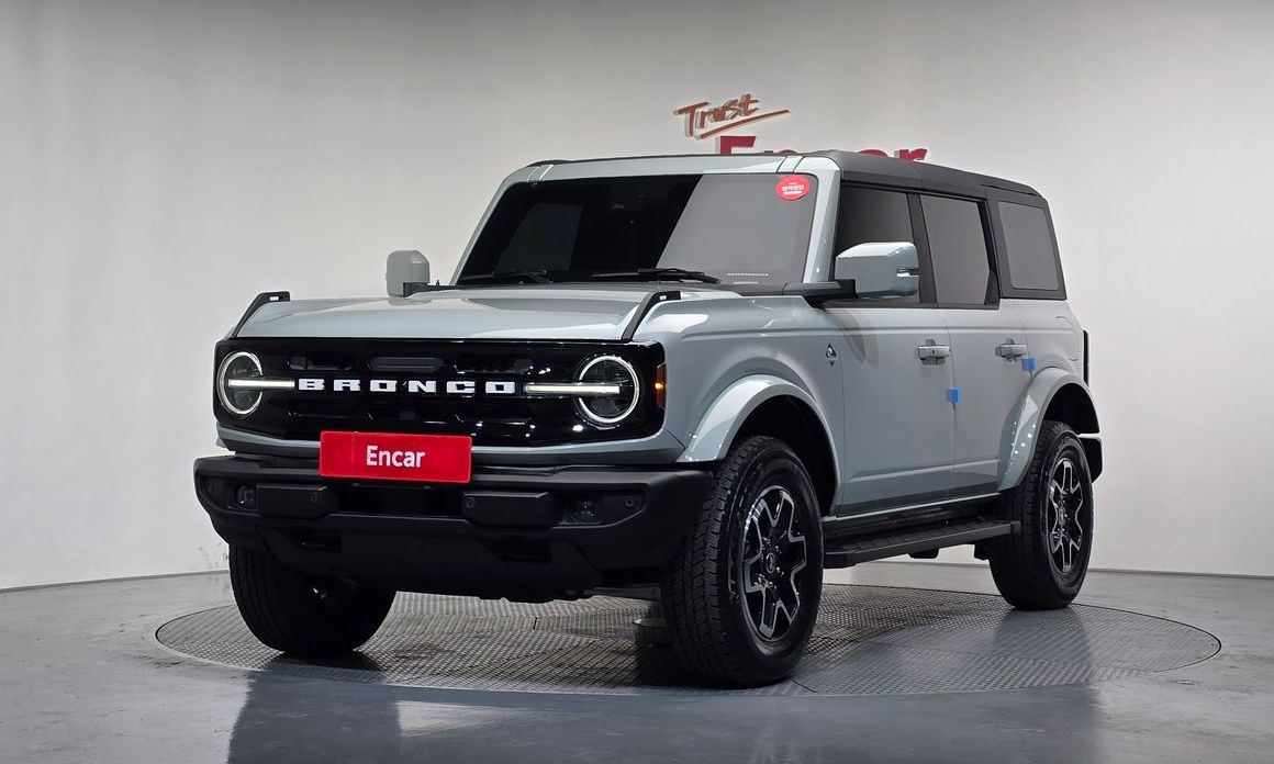 Ford Bronco 2023