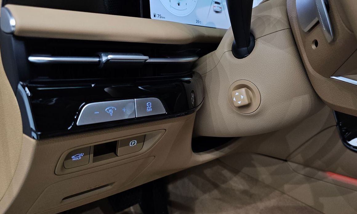 Genesis G80 2025