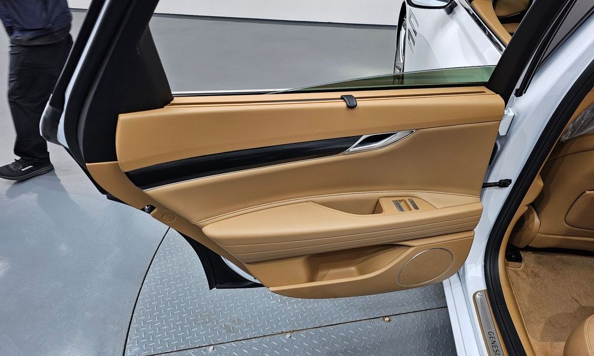 Genesis G80 2025