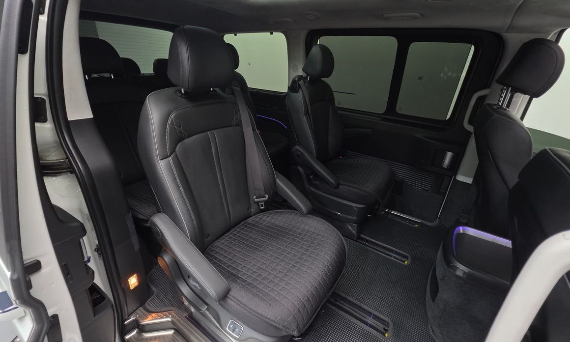 Hyundai Staria 2025