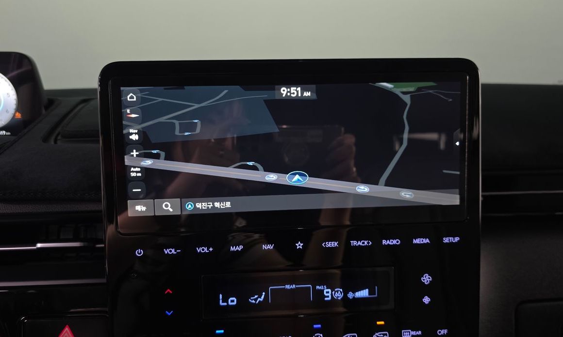 Hyundai Staria 2025