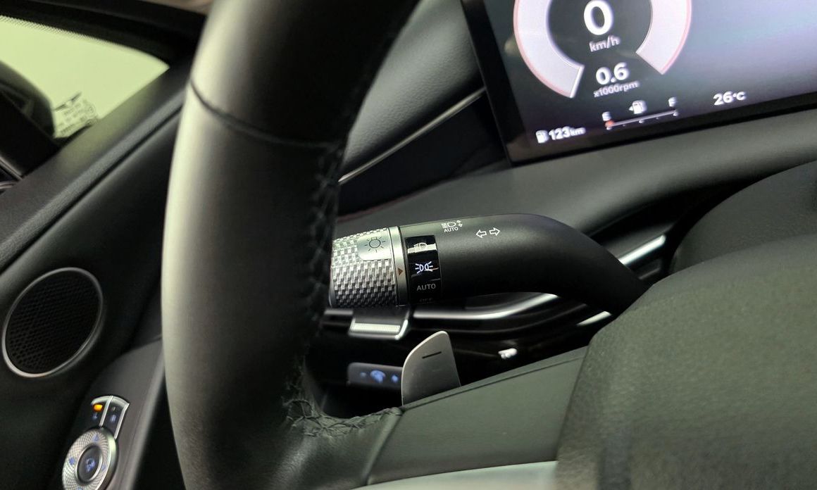 Genesis G80 2025
