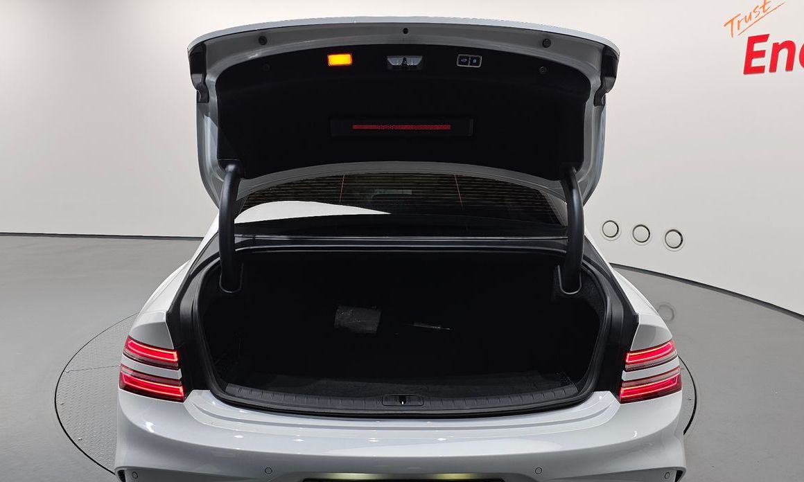 Genesis G80 2025