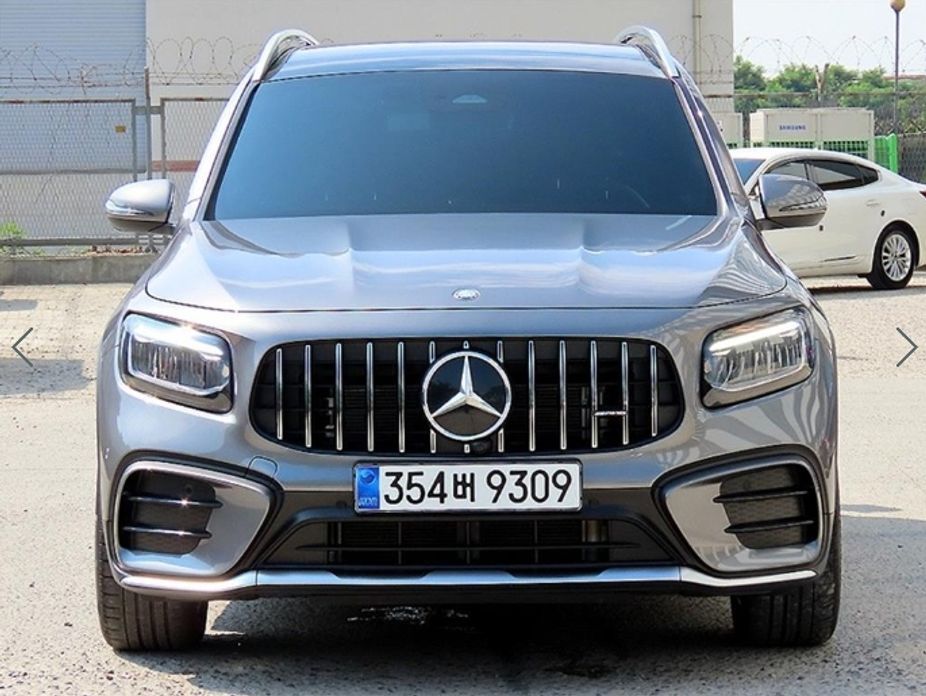 Mercedes-Benz GLB-Class 2025