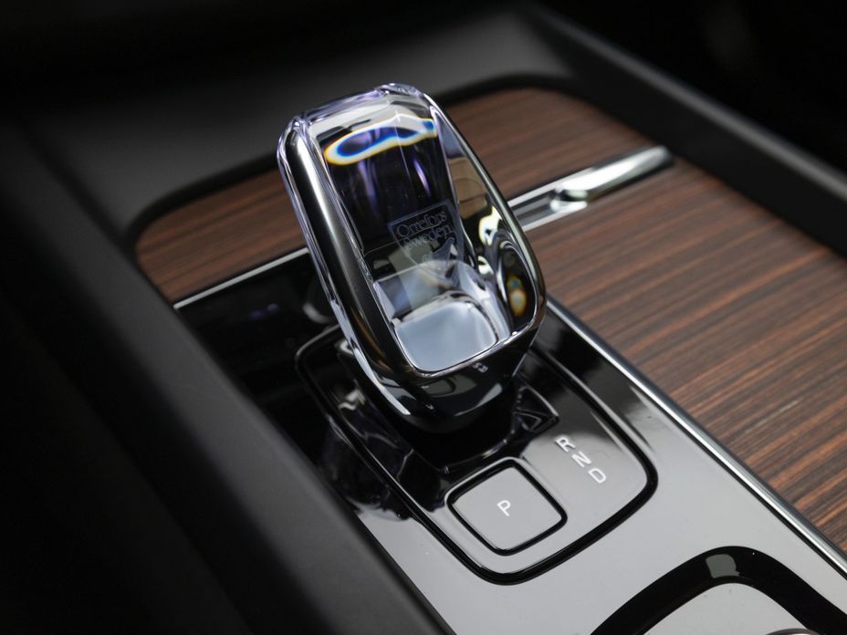 Volvo XC60 2025