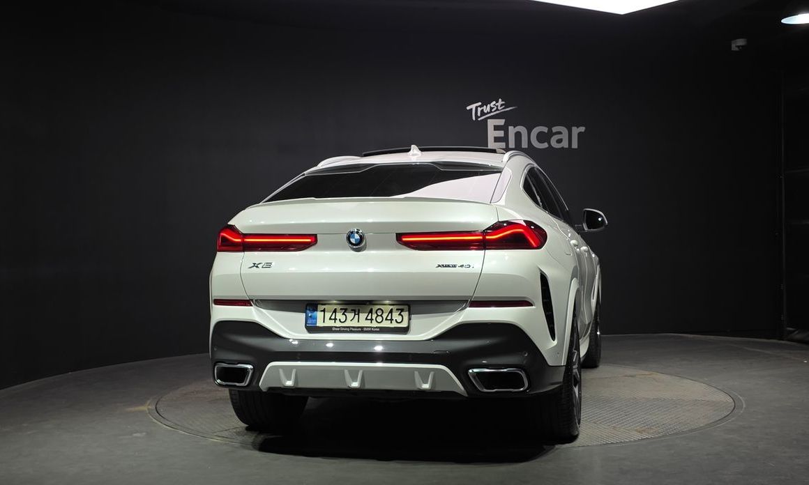 BMW X6 2022