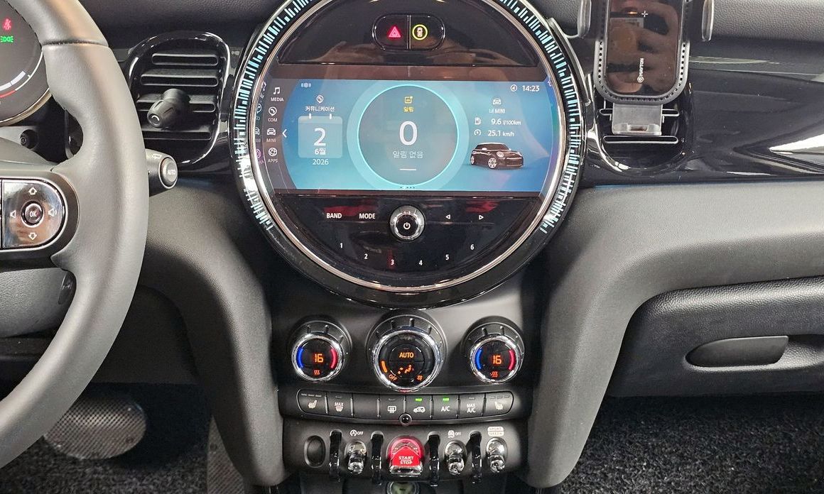 Mini Cooper 2023
