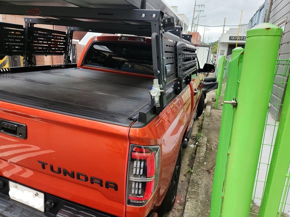 Toyota Tundra 2015