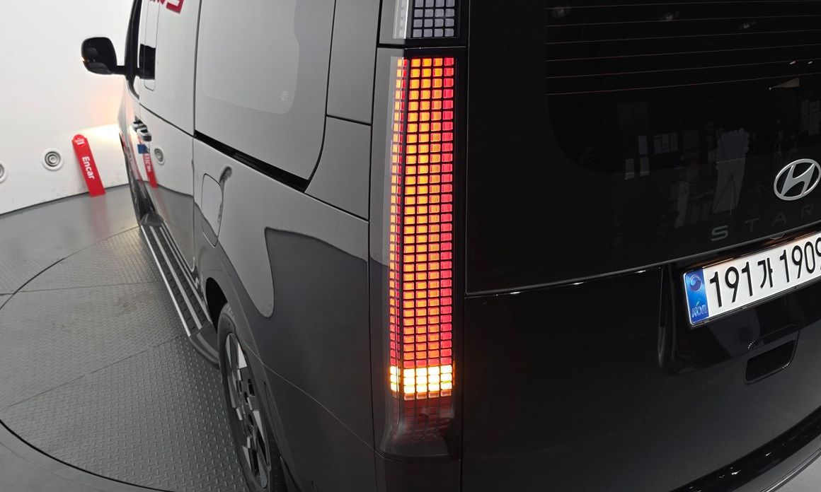 Hyundai Staria 2026