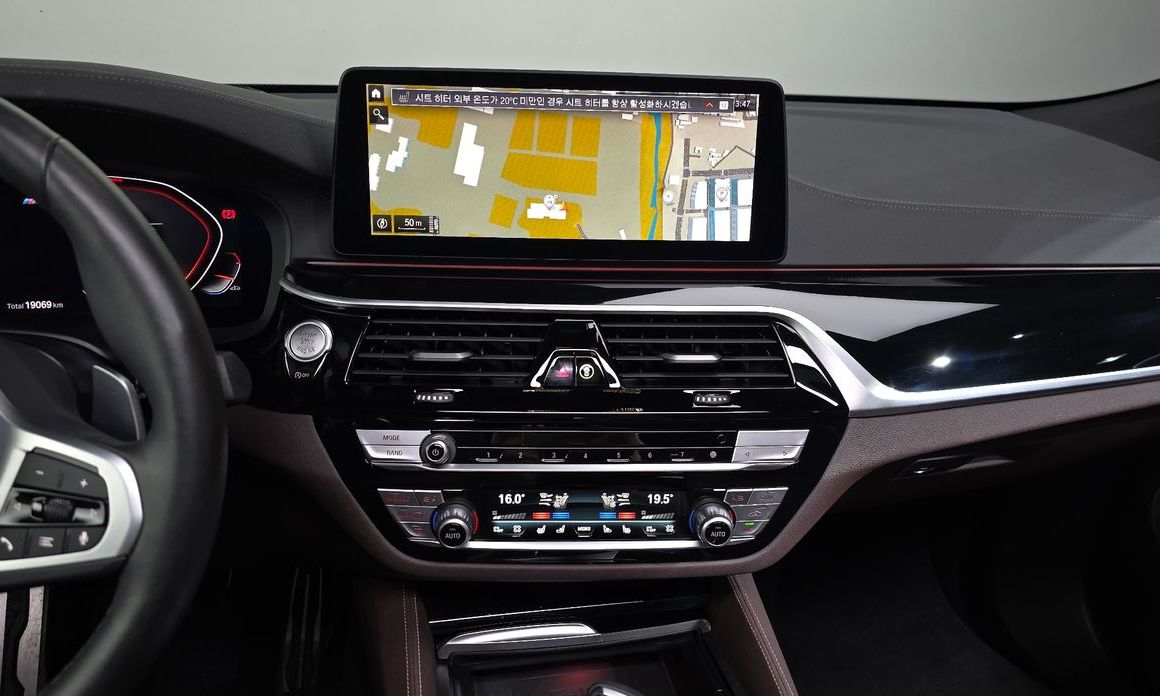 BMW Gran Turismo 2024