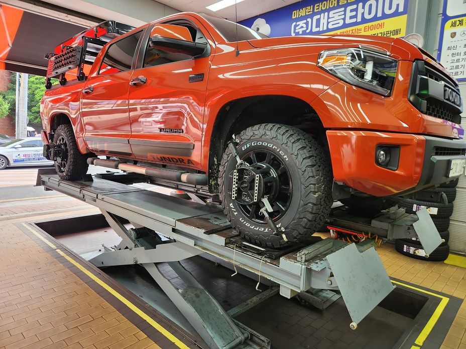 Toyota Tundra 2015