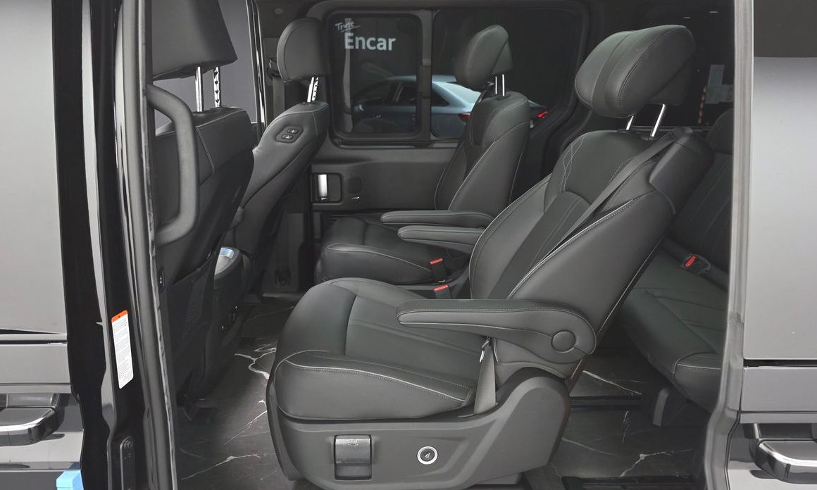 Hyundai Staria 2026