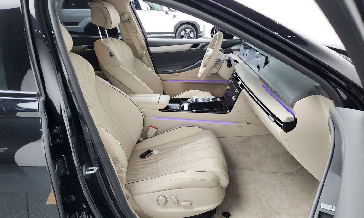 Genesis G80 2025