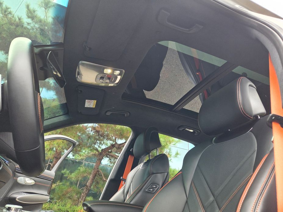 Genesis GV70 2025