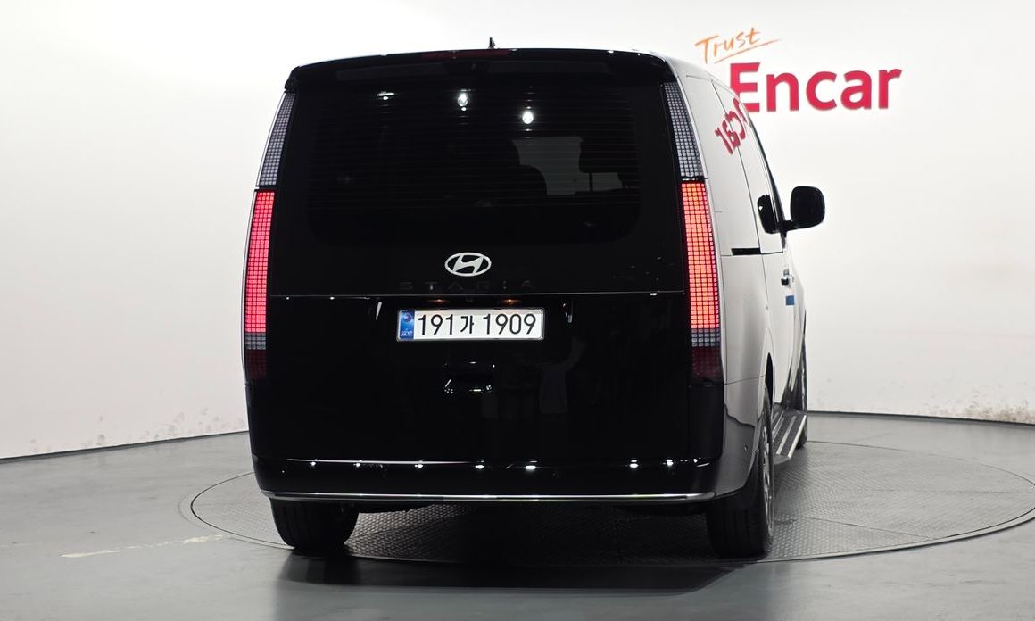 Hyundai Staria 2026