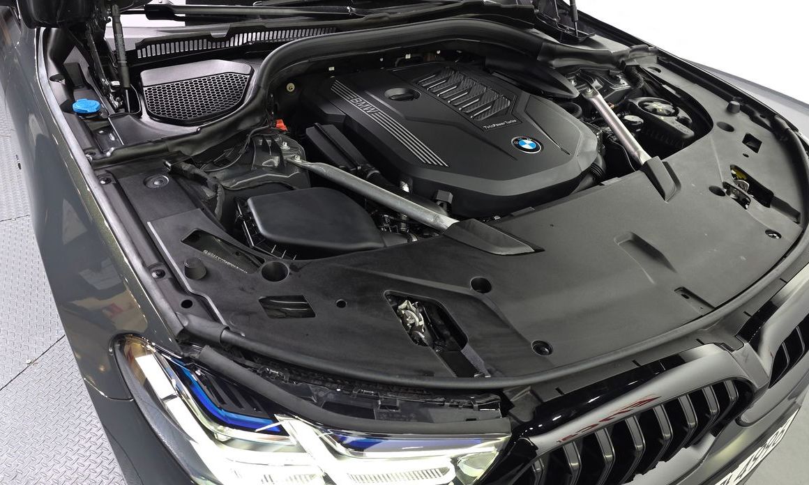 BMW Gran Turismo 2024