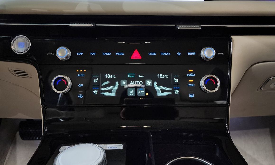 Genesis G80 2025