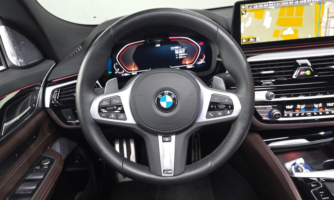 BMW Gran Turismo 2024