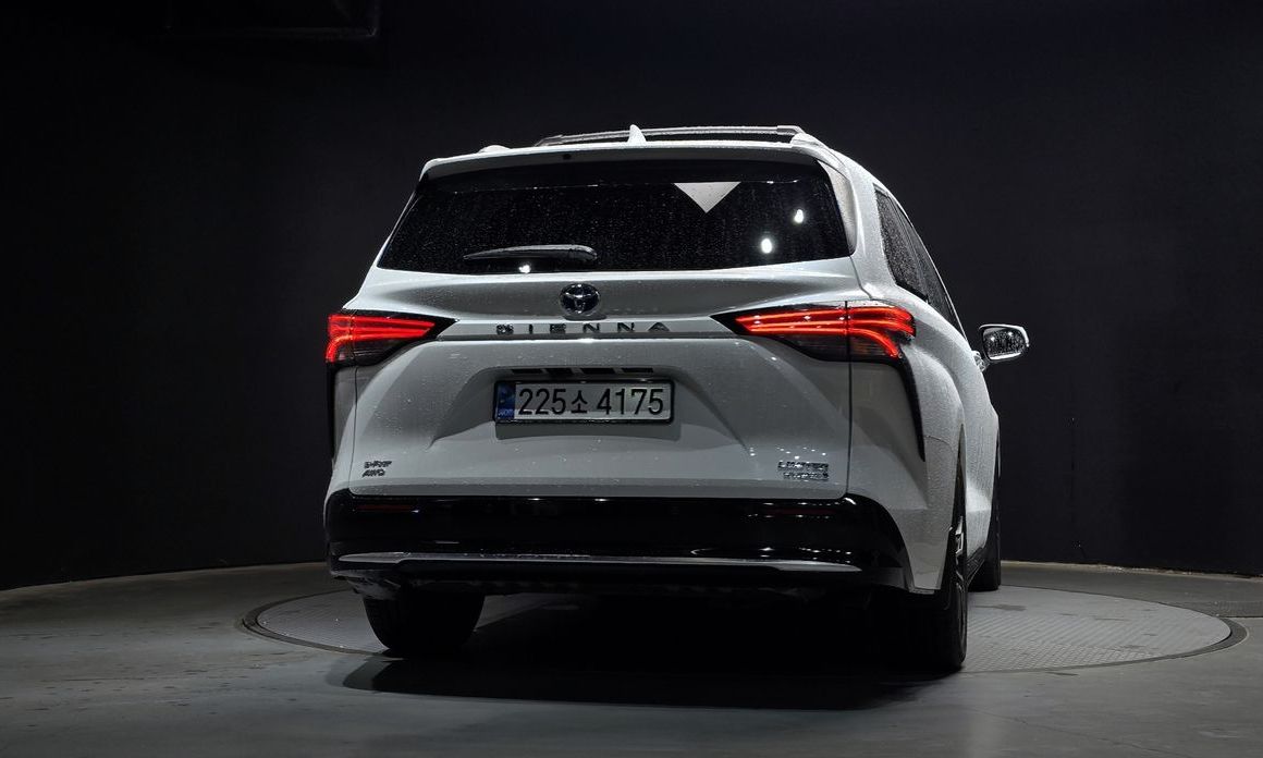 Toyota Sienna 2024