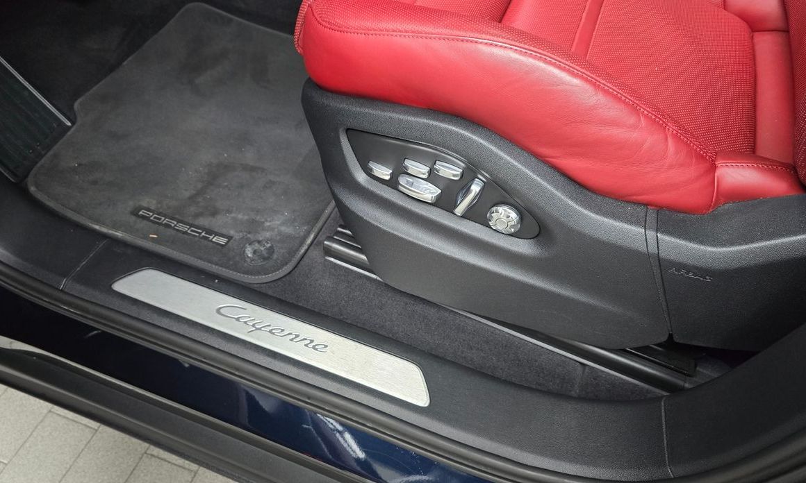 Porsche Cayenne 2020