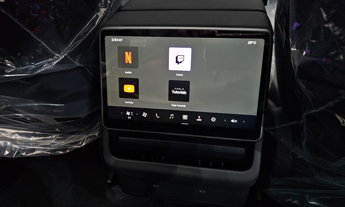 Tesla Model Y 2026
