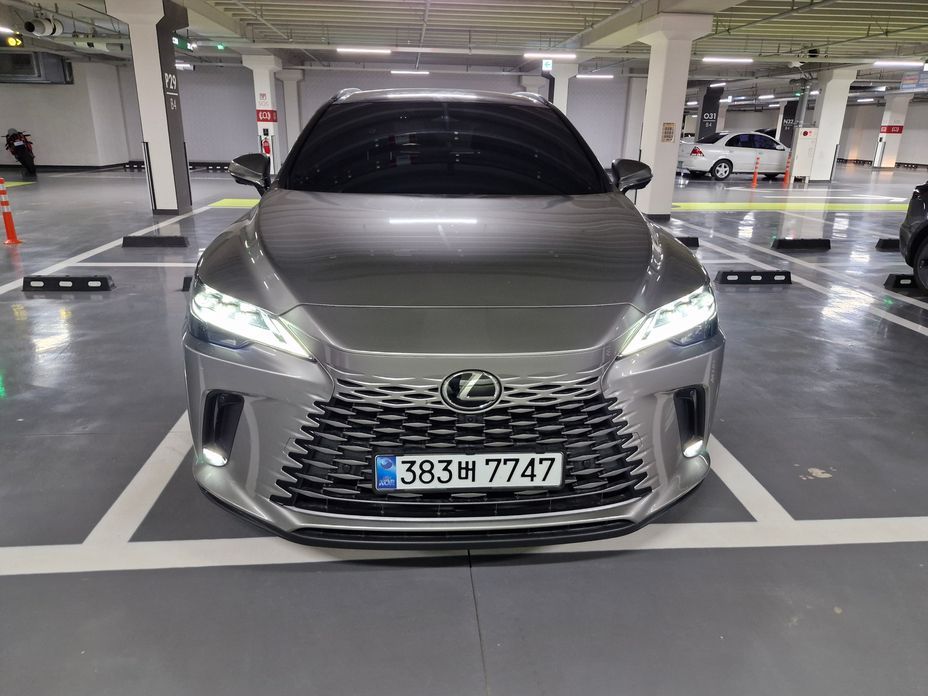 Lexus RX 2024