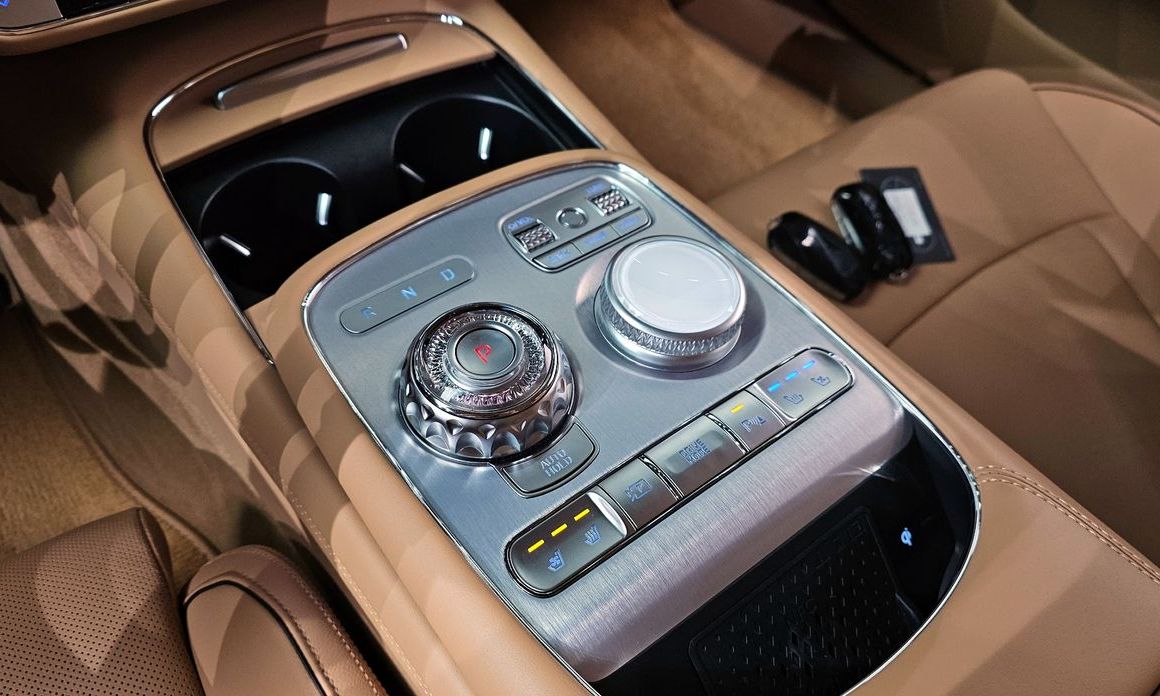 Genesis G90 2023