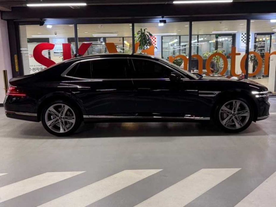 Genesis G90 2024