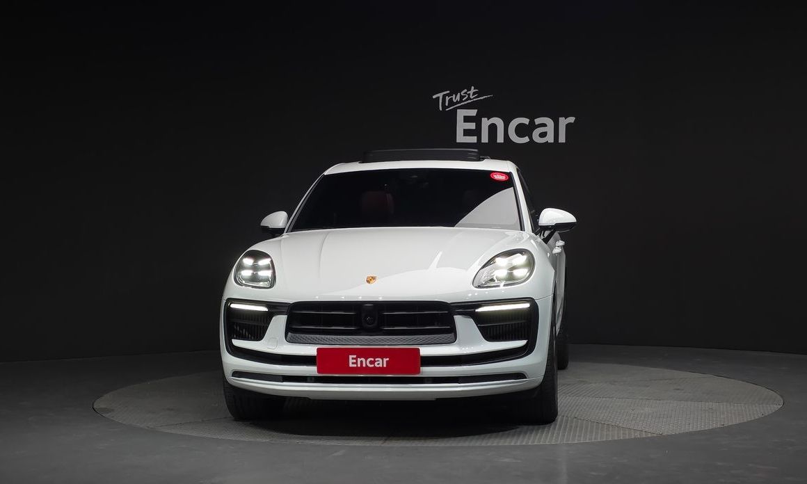 Porsche Macan 2023