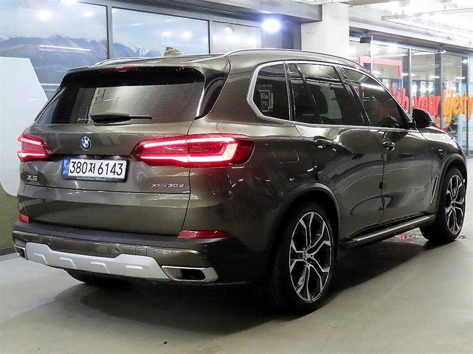 BMW X5 2023