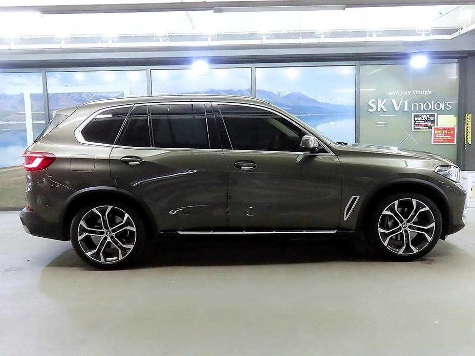 BMW X5 2023