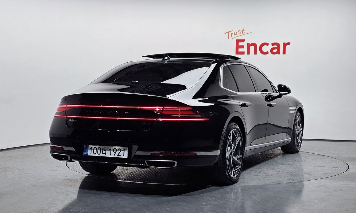 Genesis G90 2023