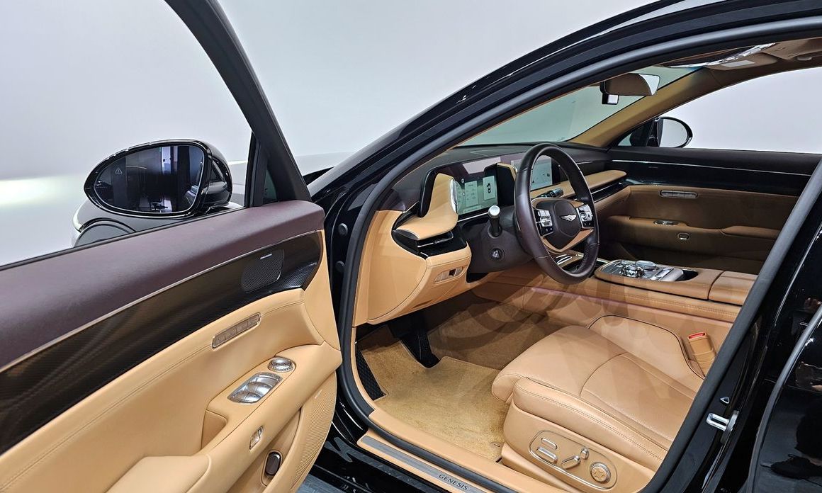 Genesis G90 2023