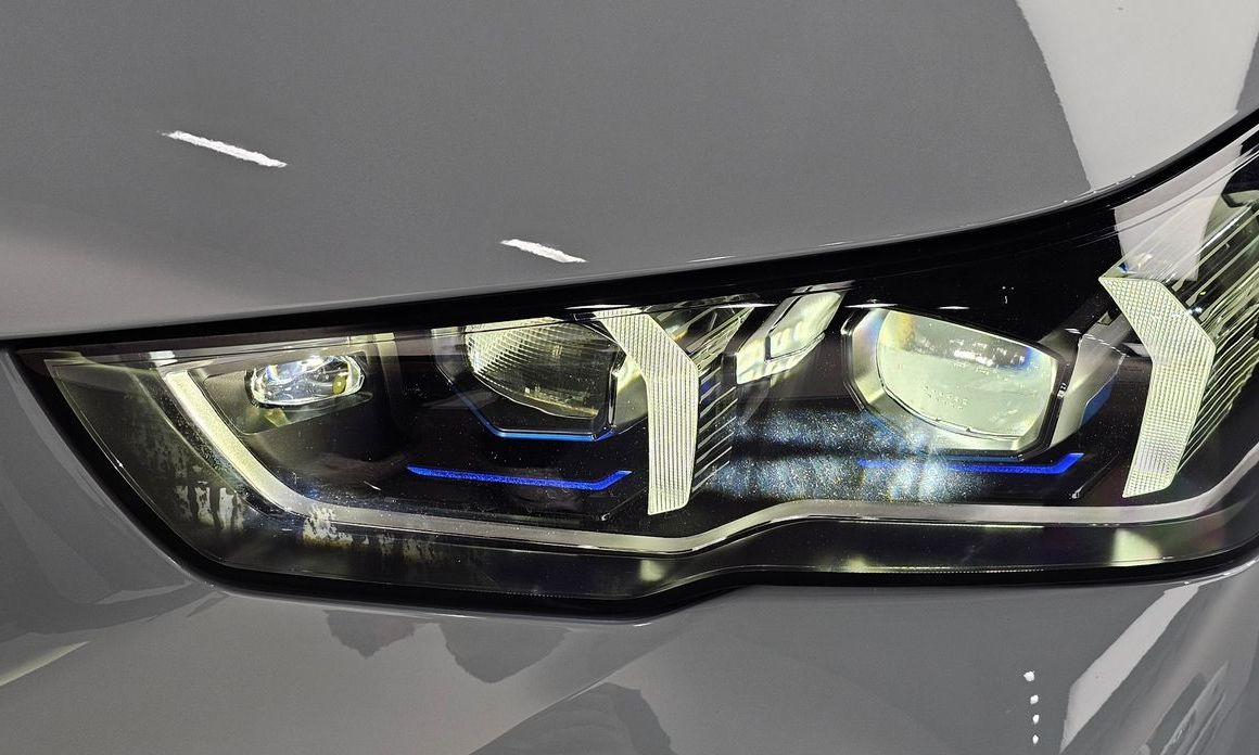 BMW 5-Series 2024