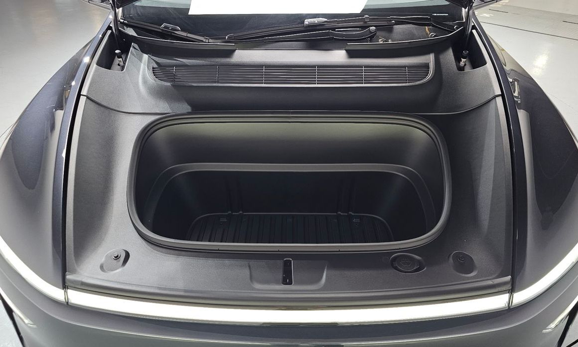 Tesla Model Y 2026